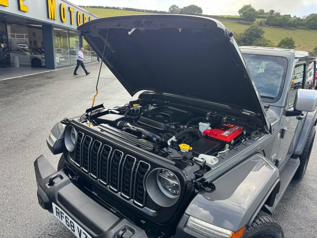 Jeep Wrangler Crd Jk Edition White #16