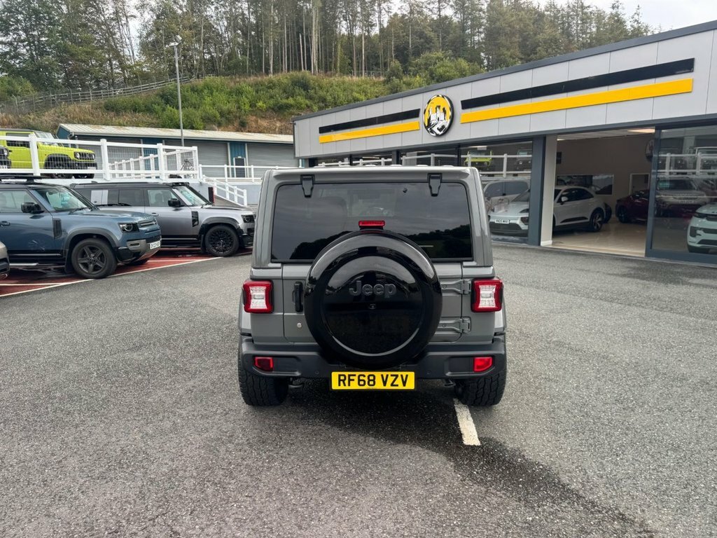 Jeep Wrangler 2L Overland Grey #6