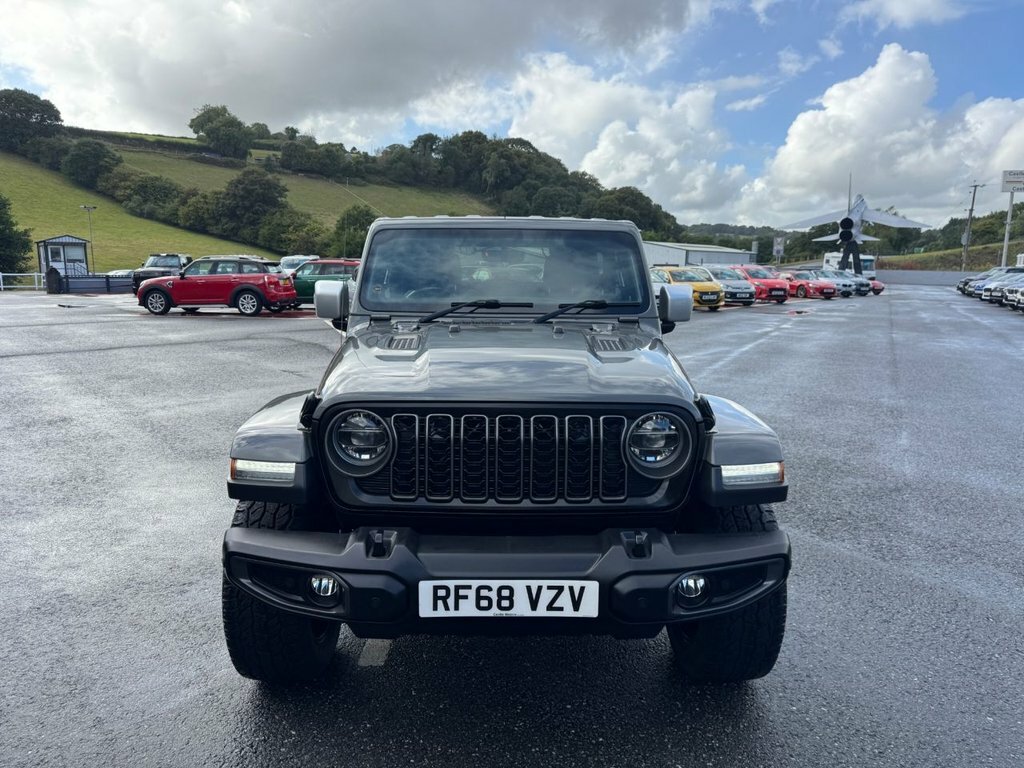 Jeep Wrangler 2L Overland Grey #2