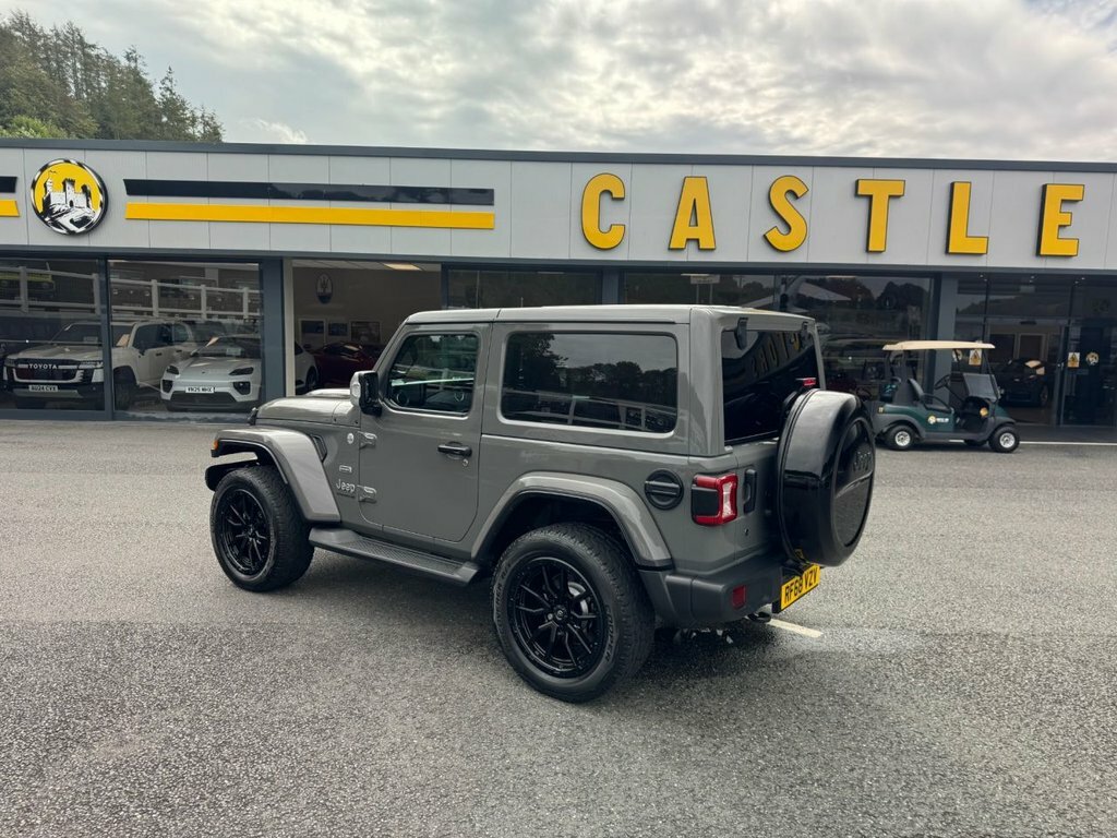 Jeep Wrangler 2L Overland Grey #5