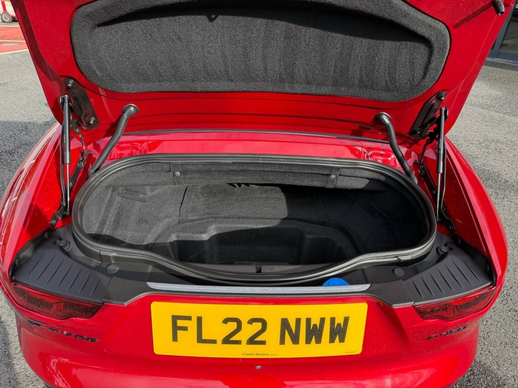 Jaguar F-Type 5L R-dynamic Black Red #6