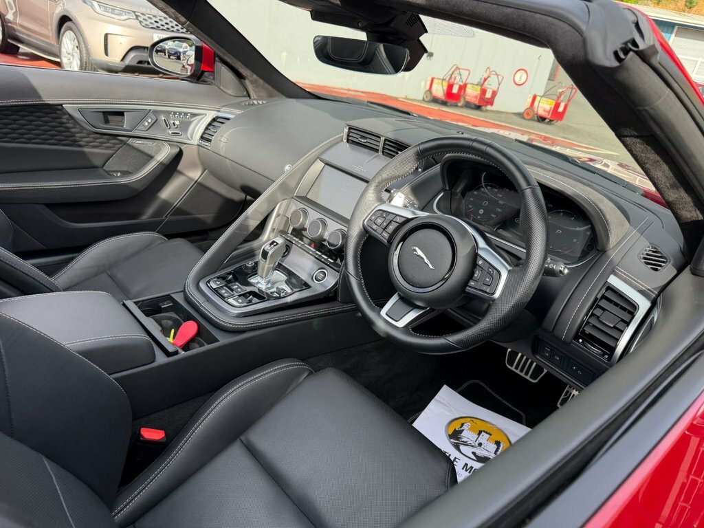 Jaguar F-Type 5L R-dynamic Black Red #2