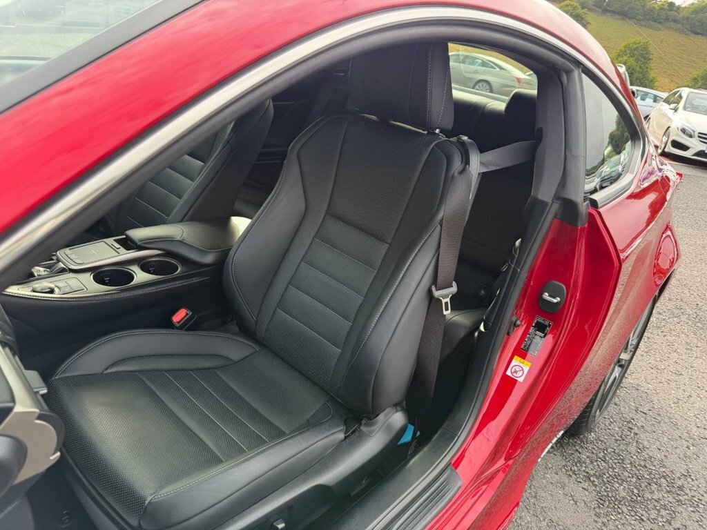 Lexus RC 300H Luxury Lss Plus Red #15