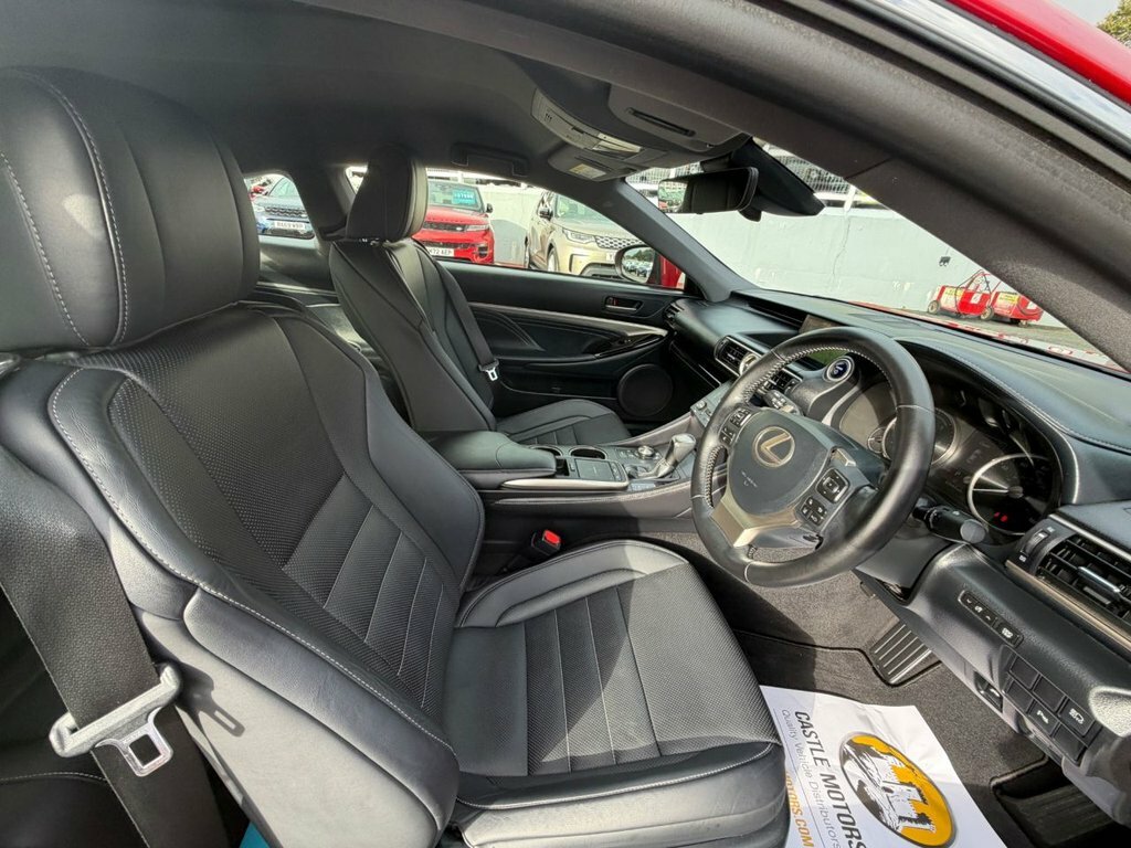 Lexus RC 300H Luxury Lss Plus Red #9