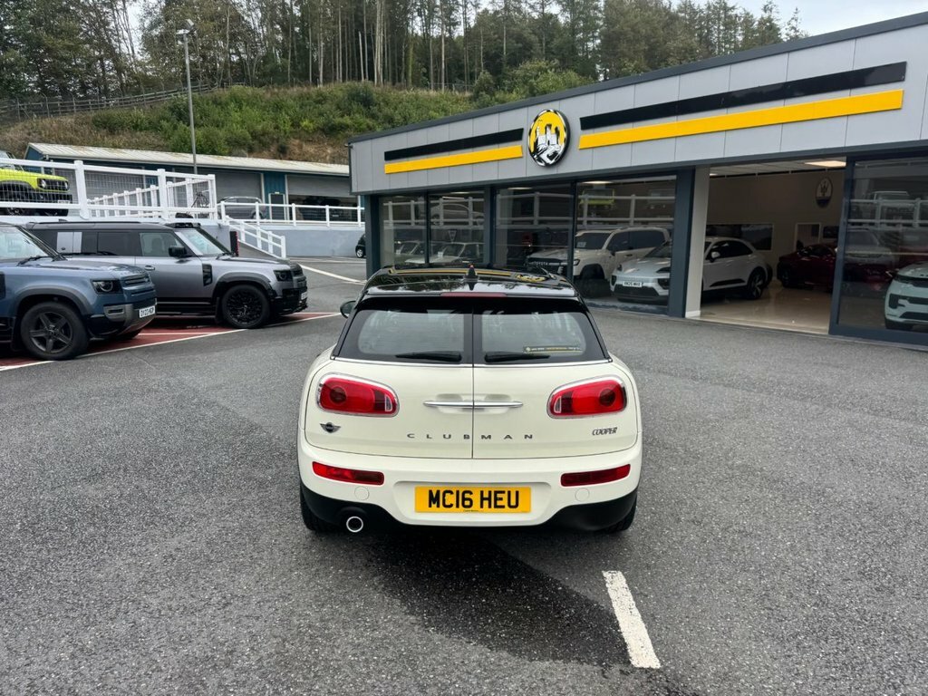 Mini Clubman 1.5L Cooper White #4