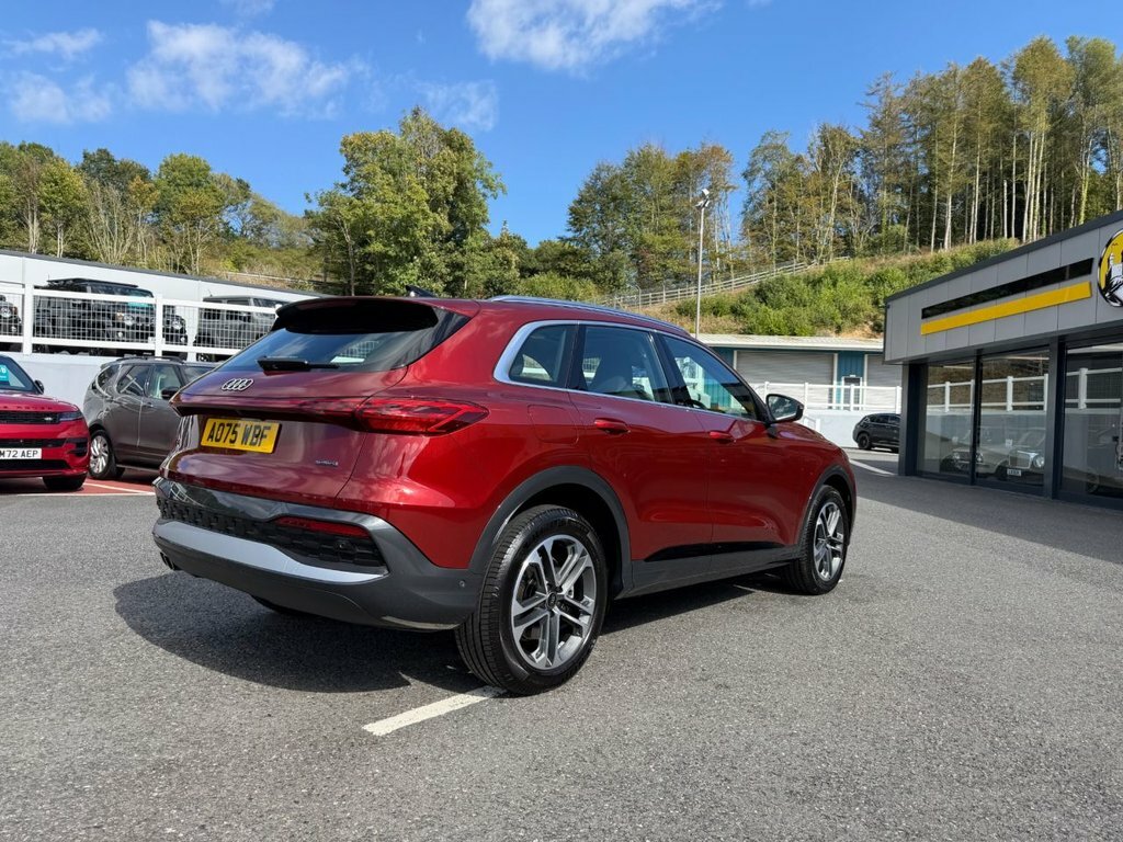 Audi Q5 2L Sport Red #5