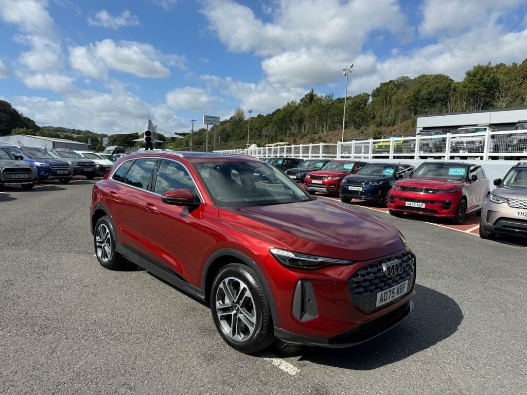 Audi Q5 2L Sport Red
