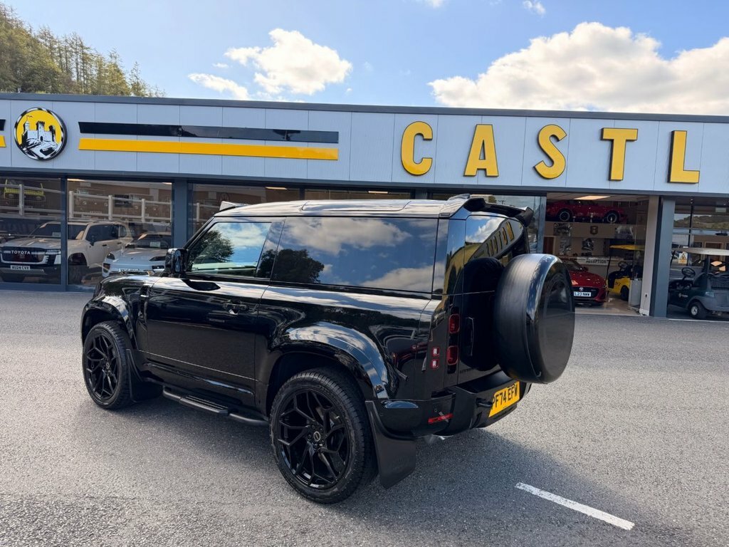 Land Rover Defender 90 3L X-dynamic Se Black #4