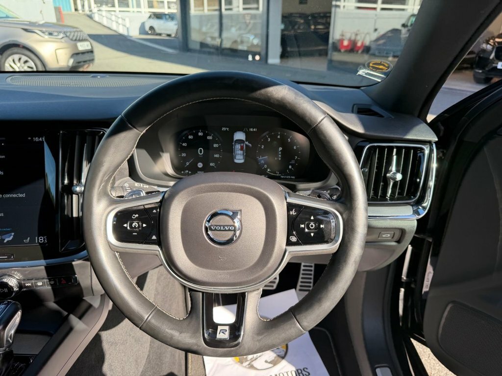 Volvo S60 2L R-design Edition Black #5