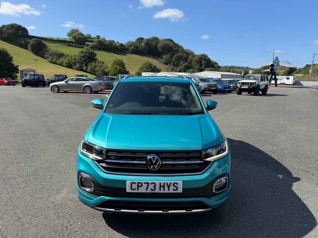Volkswagen T-Cross 1.5L R-line Blue