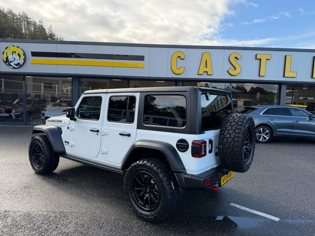 Jeep Wrangler 2L Rubicon White #3