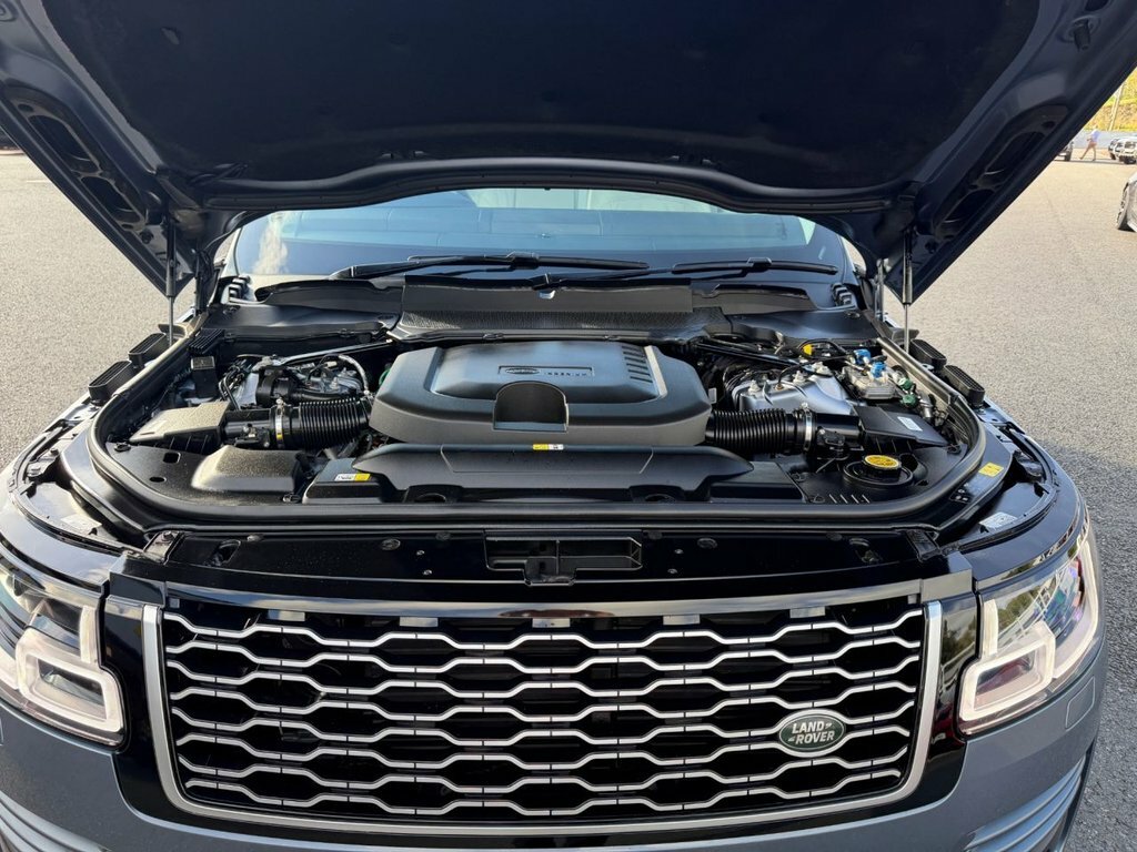 Land Rover Range Rover 3.0 D300 Vogue Se Black #22