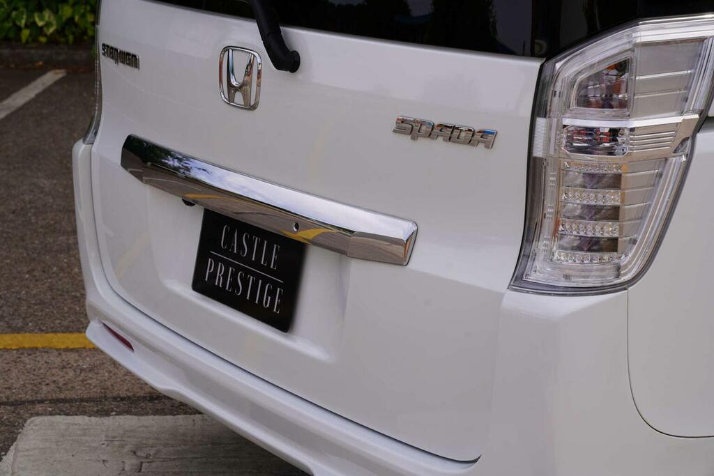 Honda StepWagon Mpv 2.0 Spada Z Inter Navi Selection 8 Seats White #5