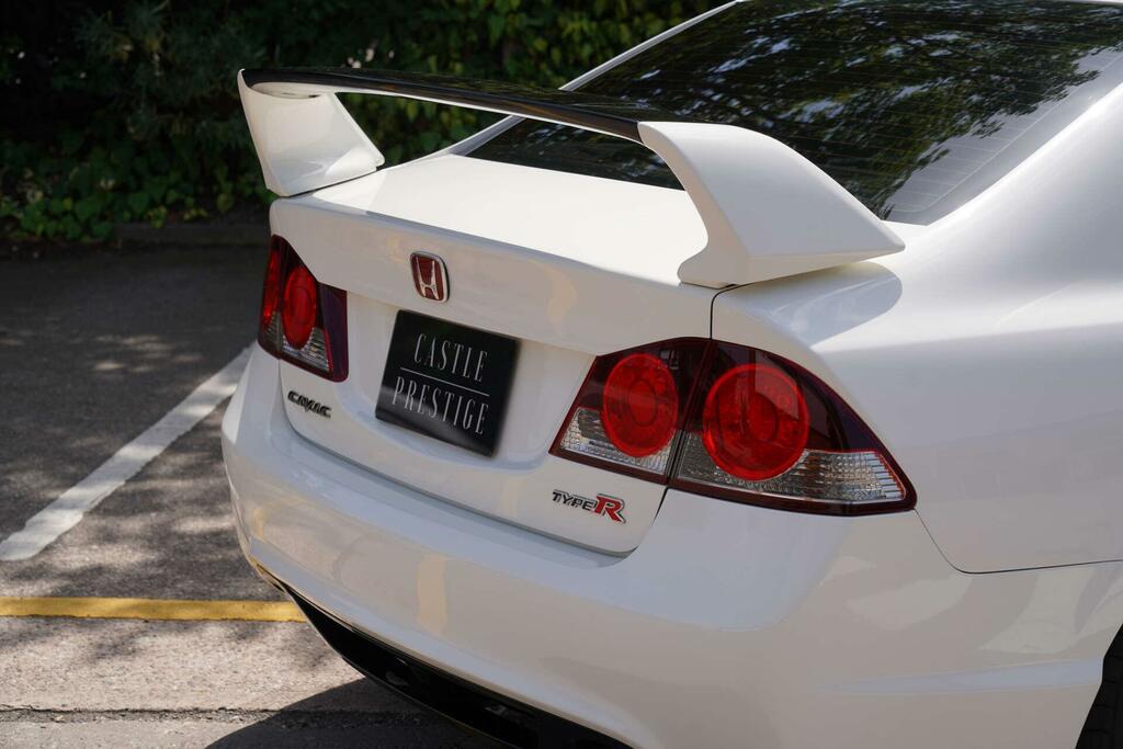 Honda Civic Hatchback 2.0 Type R Supercharged 200707 White #5