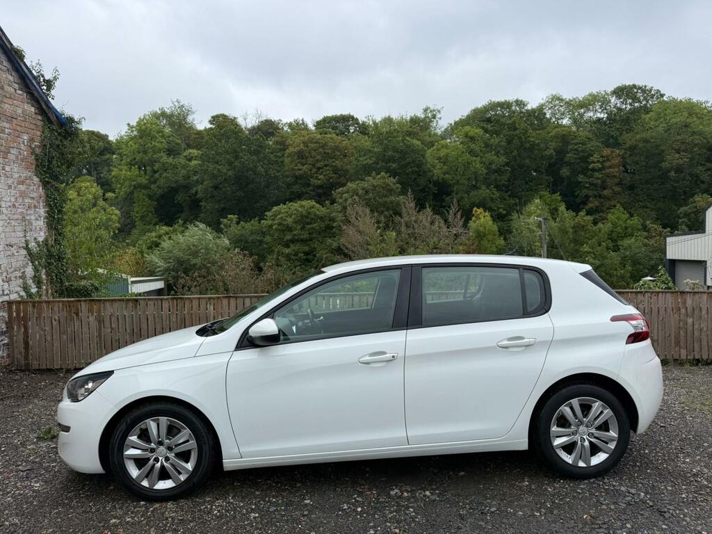 Peugeot 308 Active White #2