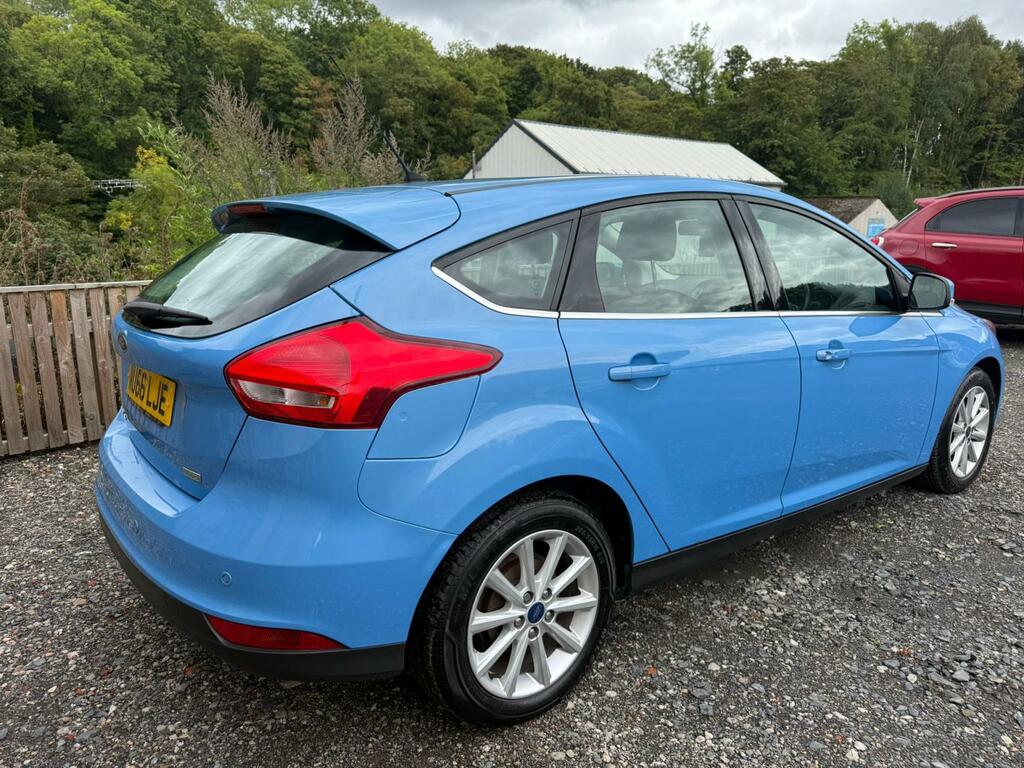 Ford Focus Titanium Blue #6