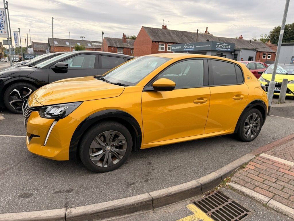 Peugeot e-208 208 Allure Ev FY71NSE Yellow #5