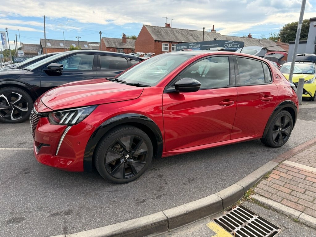 Peugeot e-208 Hatchback Red