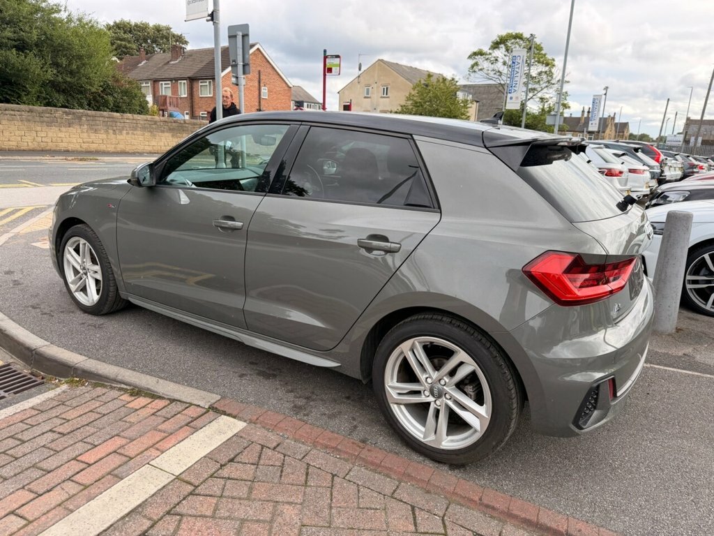 Audi A1 1L S Line FP19DEU Grey #6