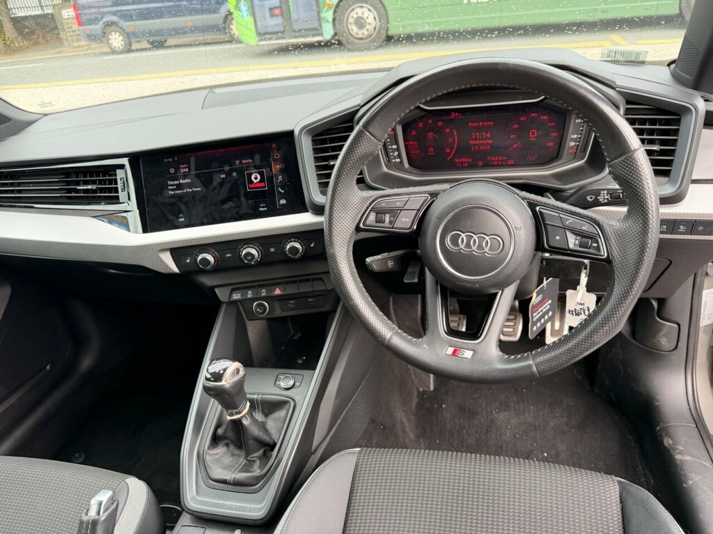 Audi A1 1L S Line FP19DEU Grey #4