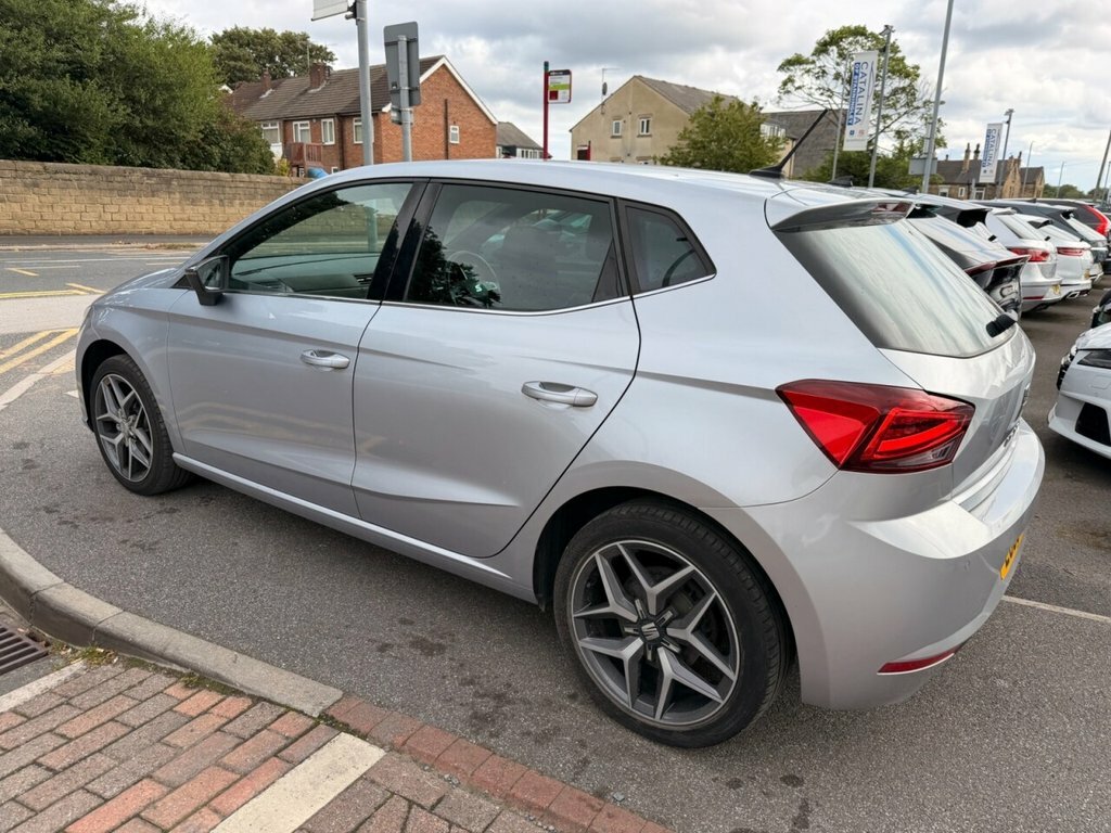 Seat Ibiza 1L Xcellence Silver #6