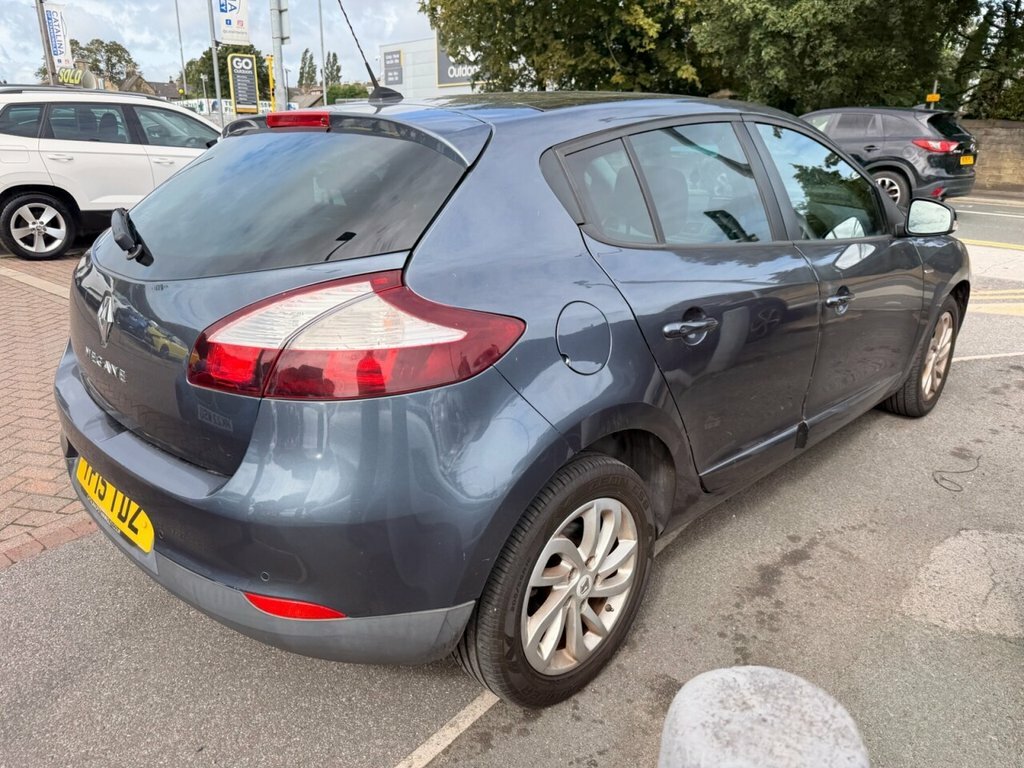 Renault Megane Megane Dynamique Nav Dci White #9