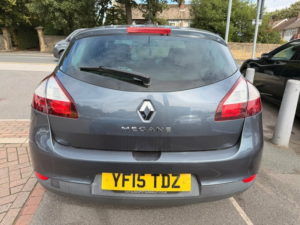Renault Megane Megane Dynamique Nav Dci White #7