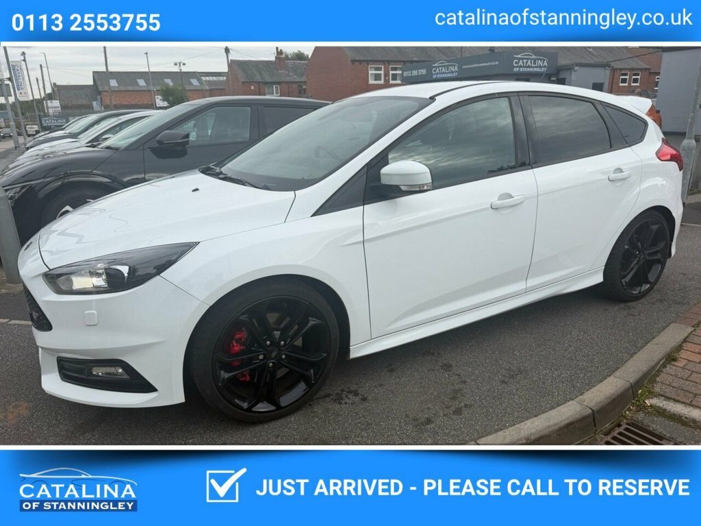 Ford Focus 2L St-3 White