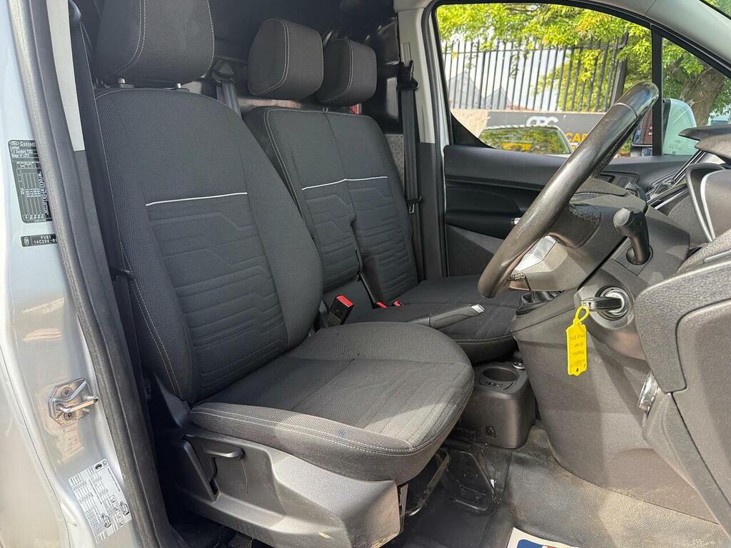 Ford Transit Connect Connect 1.5 White #18