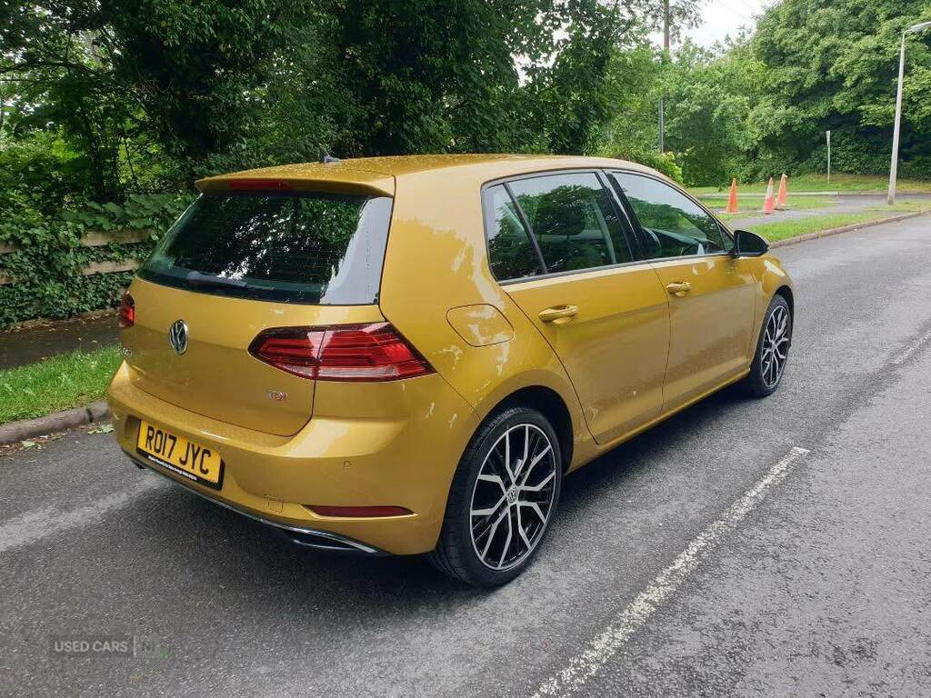 Volkswagen Golf 1.6 Tdi Se Nav Yellow #3