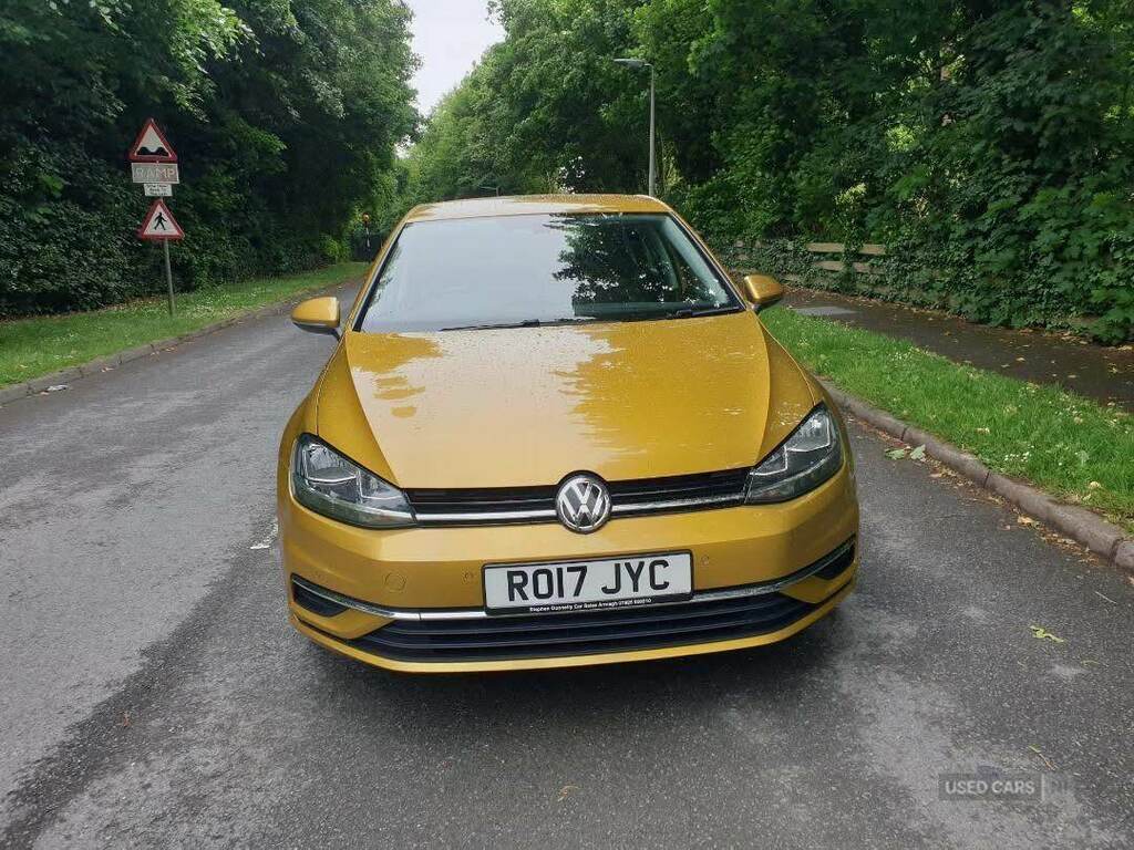Volkswagen Golf 1.6 Tdi Se Nav Yellow #4