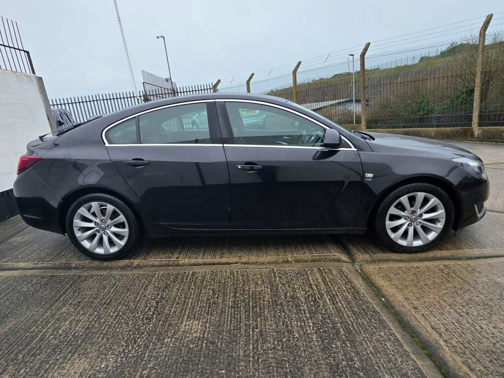 Vauxhall Insignia 2L Elite Nav Black #6