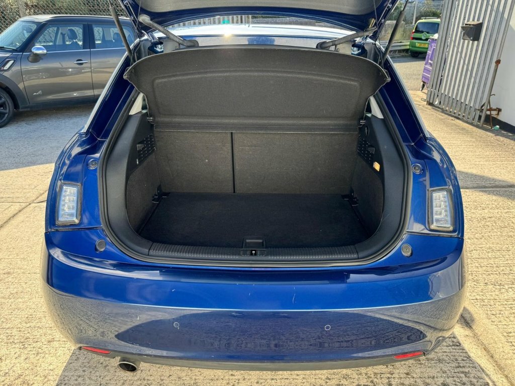 Audi A1 1.6L Sport Blue #5