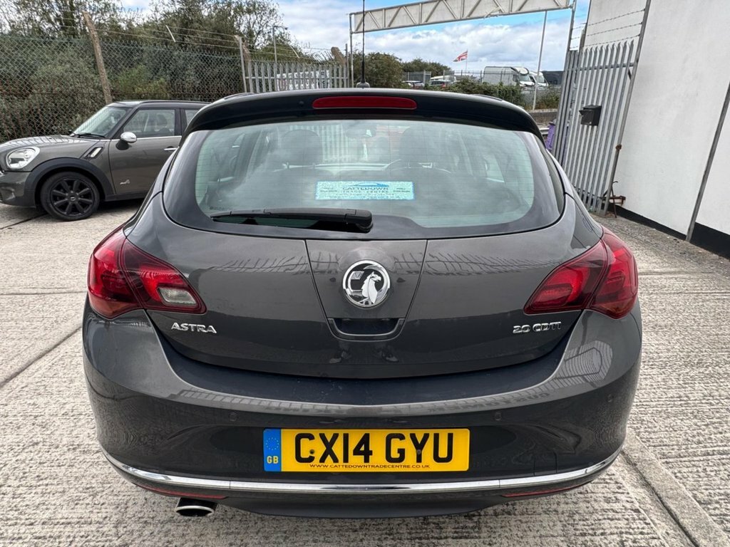 Vauxhall Astra 2L Elite Grey #4