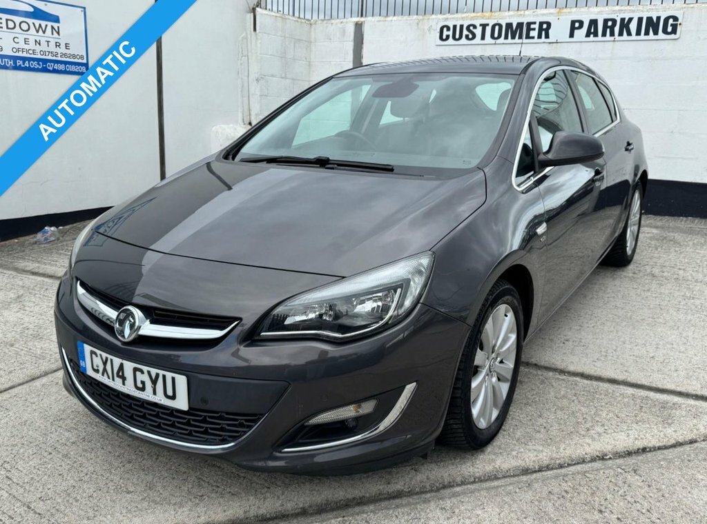 Vauxhall Astra 2L Elite Grey