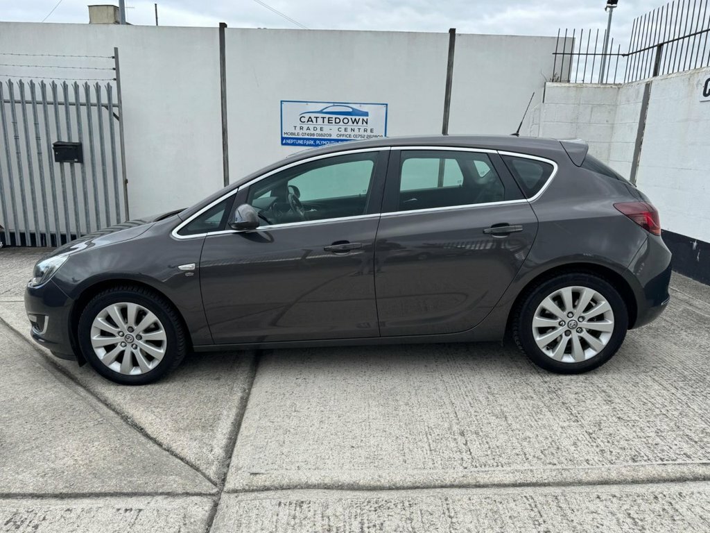 Vauxhall Astra 2L Elite Grey #2