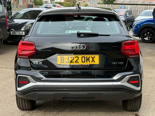 Audi Q2 Tdi 30 S Line Black #5