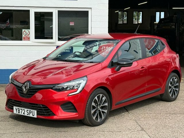 Renault Clio 1.0 Tce Evolution Hatchback Euro Red