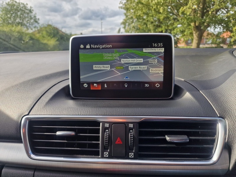 Mazda 3 2.0 Sport Nav Red #22