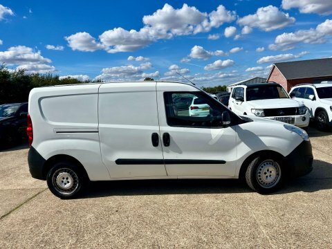 Vauxhall Combo 1.6 Combo 2300 Sportive Cdti Ss Silver #17