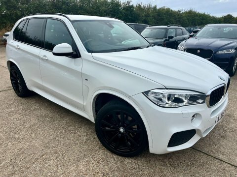 BMW X5 40D M Sport White #21