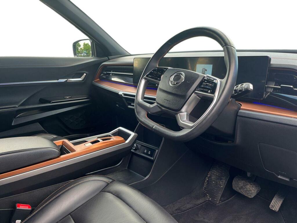 SsangYong Torres EVX 73.4Kwh K40 Black #10