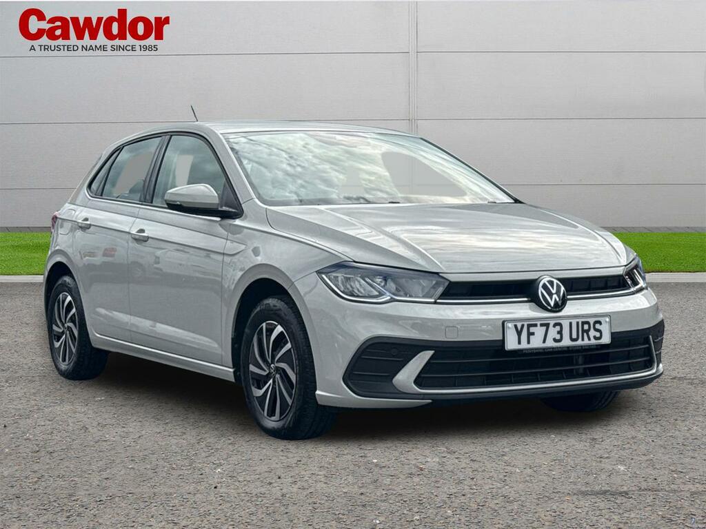 Volkswagen Polo Life Grey