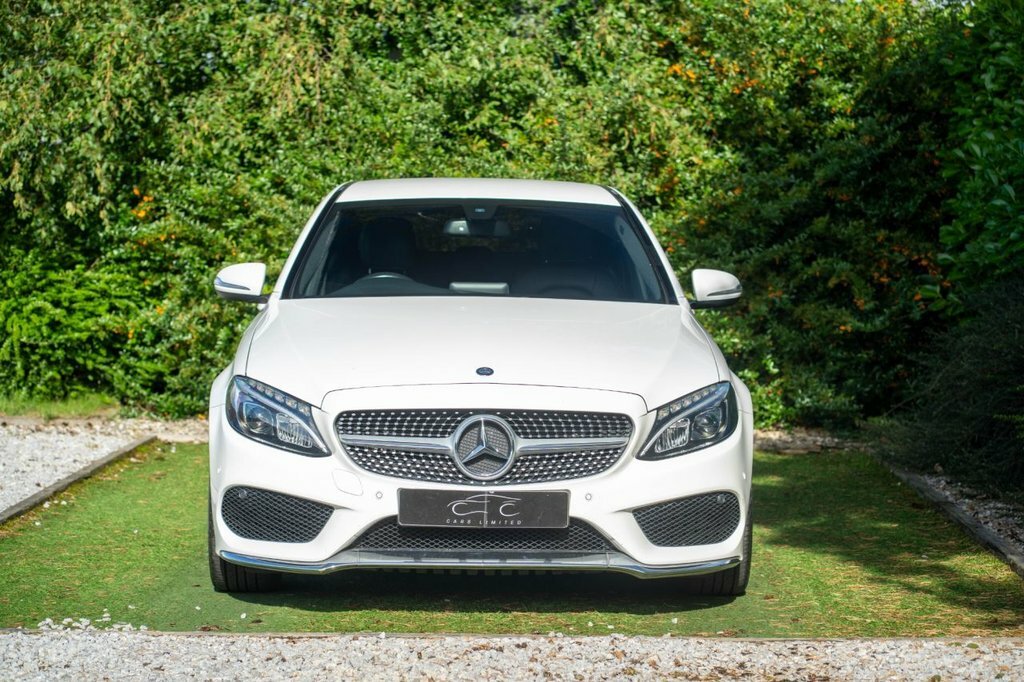Mercedes-Benz C Class 2L Amg Line White #2