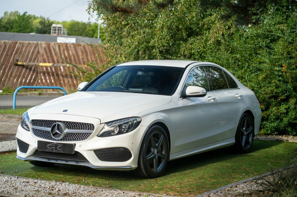 Mercedes-Benz C Class 2L Amg Line White #3