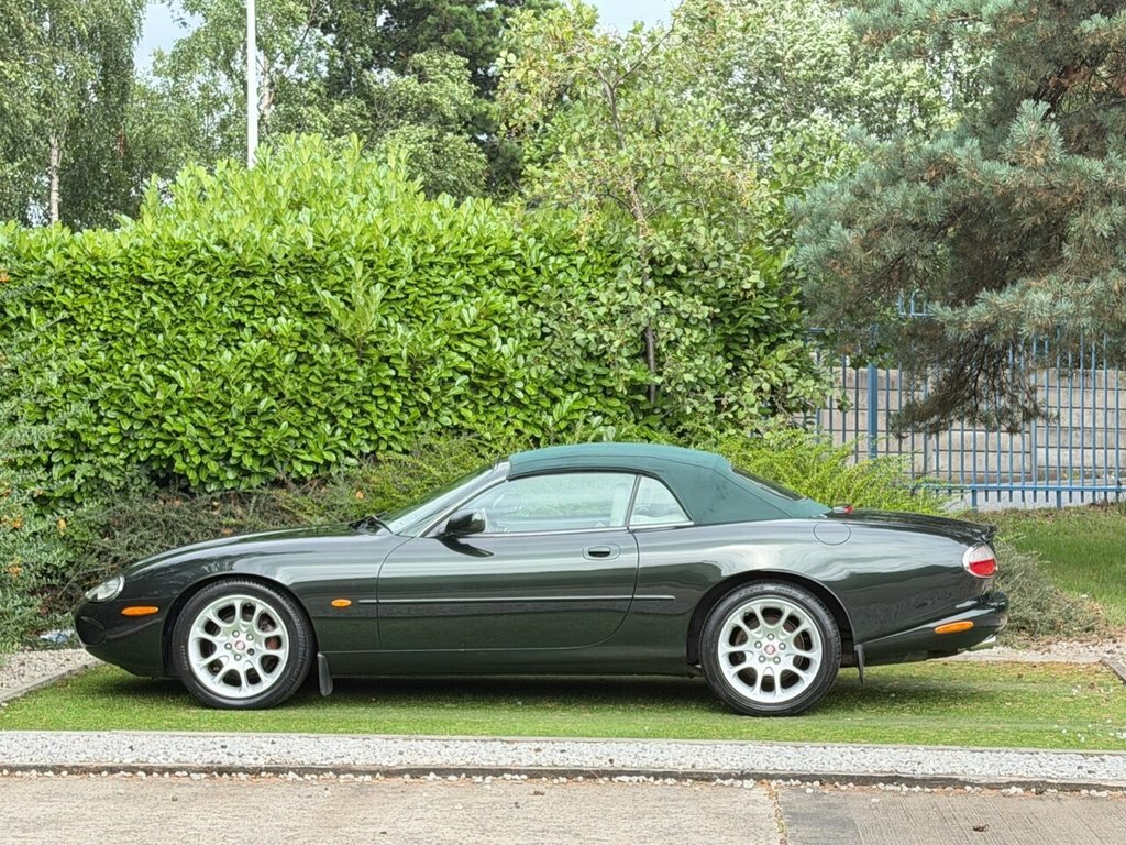 Jaguar XK8 Convertible Green #5