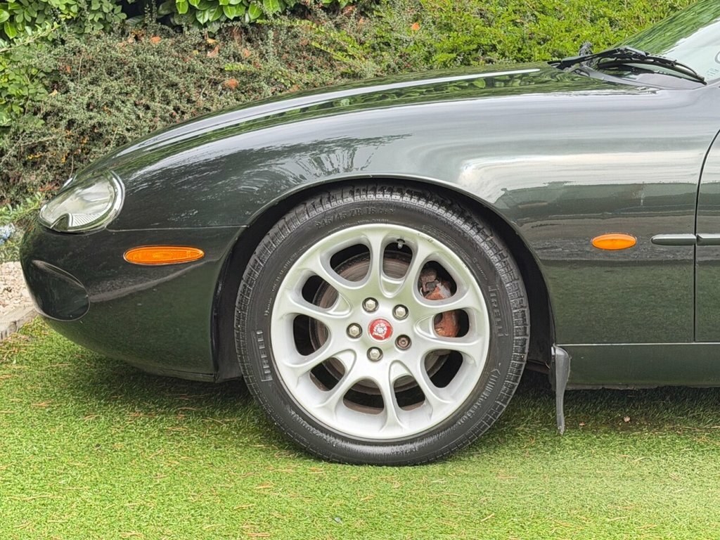 Jaguar XK8 Convertible Green #4