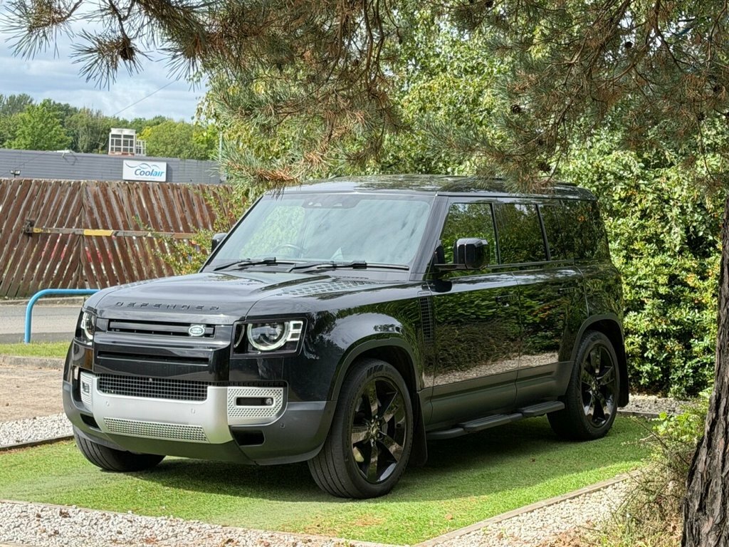 Land Rover Defender 110 X-dynamic S Black #11