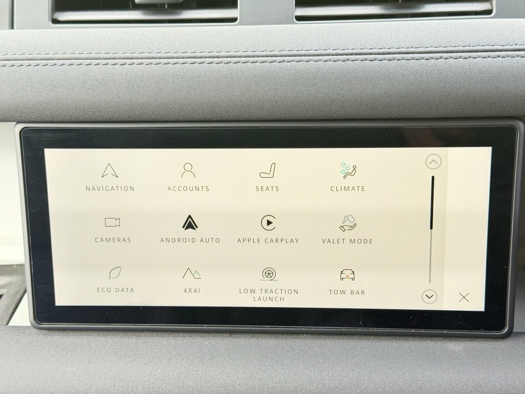 Land Rover Defender 110 X-dynamic S Black #35