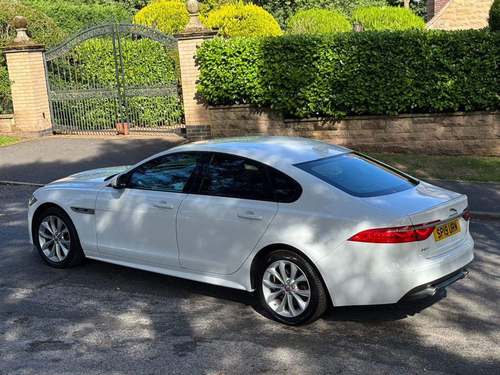 Jaguar XF  White #22
